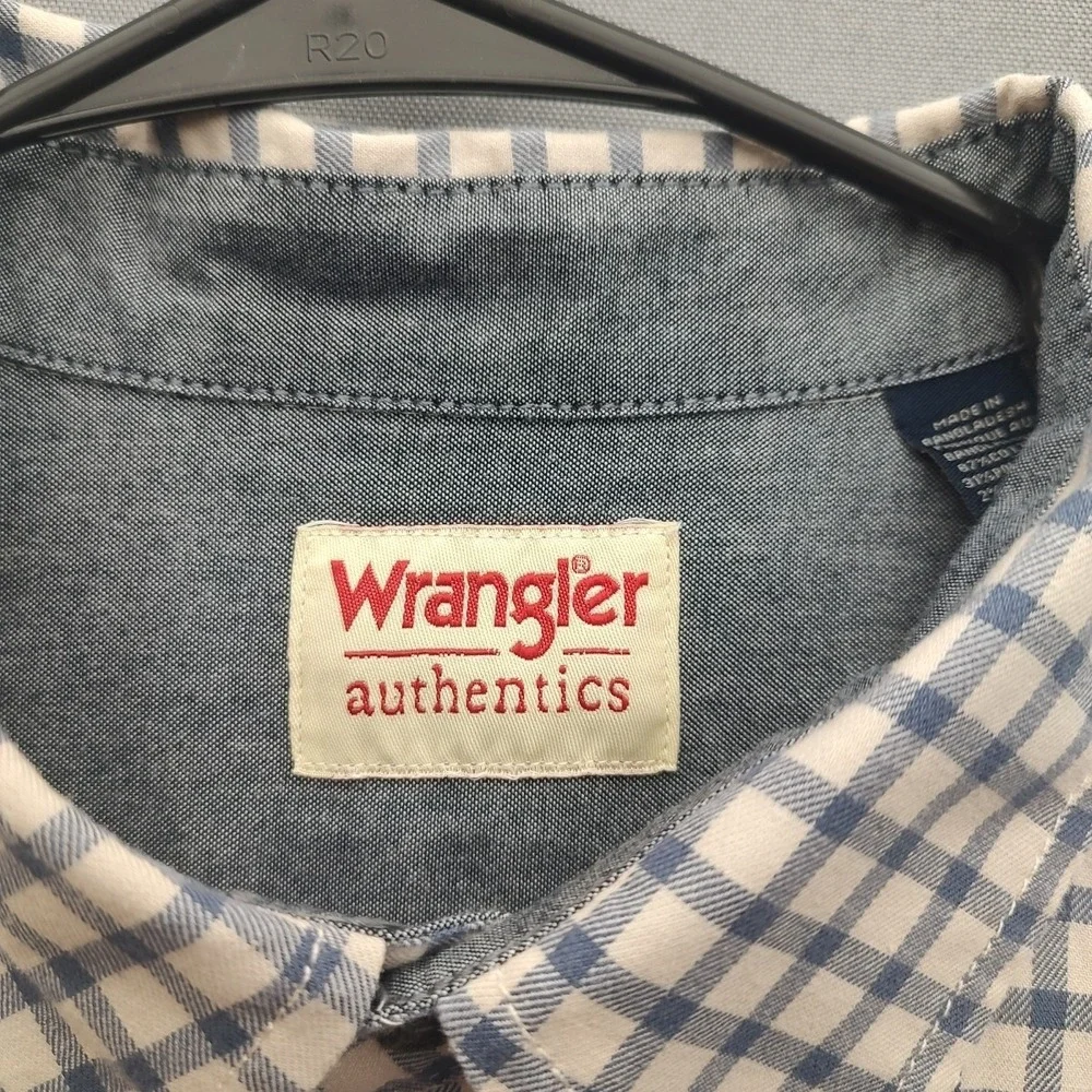 Wrangler Authentics Men's‎ Blue Check Button Up Shirt XLT Long Sleeve